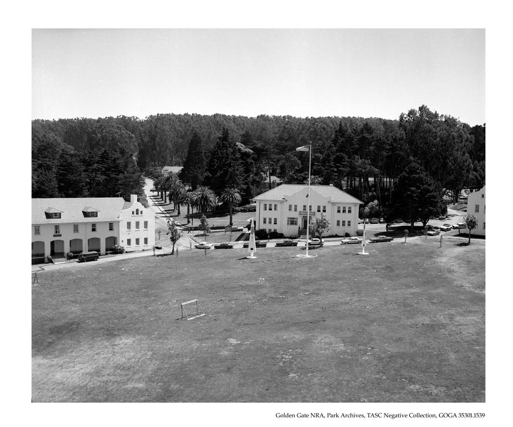 Fort Winfield Scott buildings and lawn