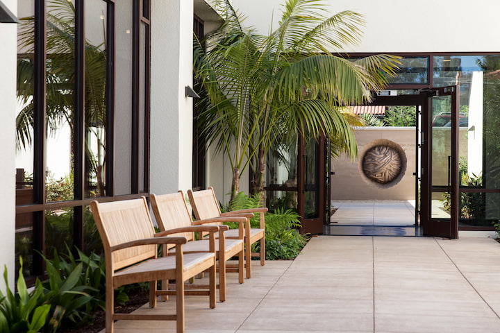 Earth Wall in the Hardie Courtyard at the Presidio Officers’ Club.